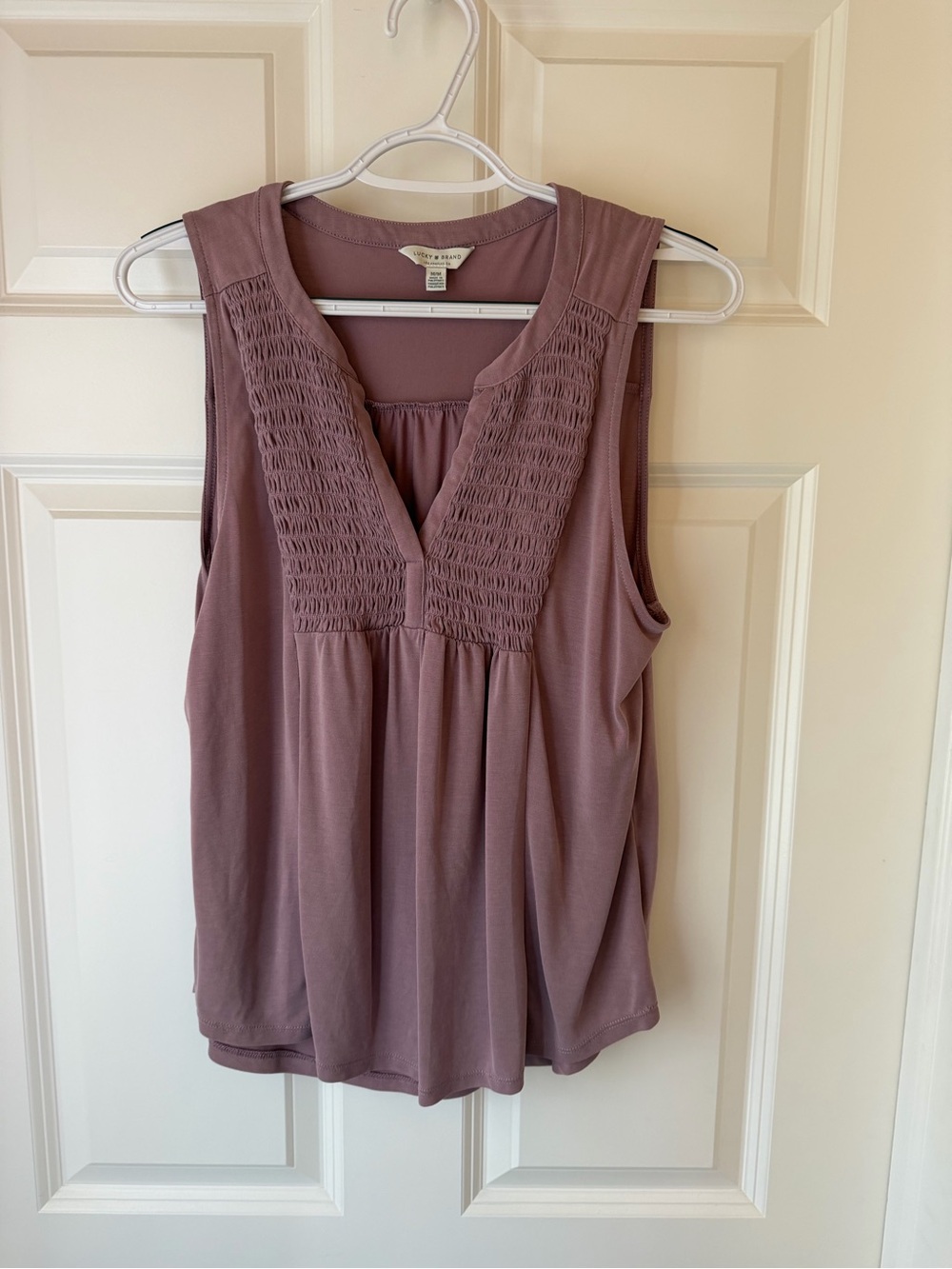 Lucky Brand Mauve Smocked V-Neck Tank Boho Peasant Style